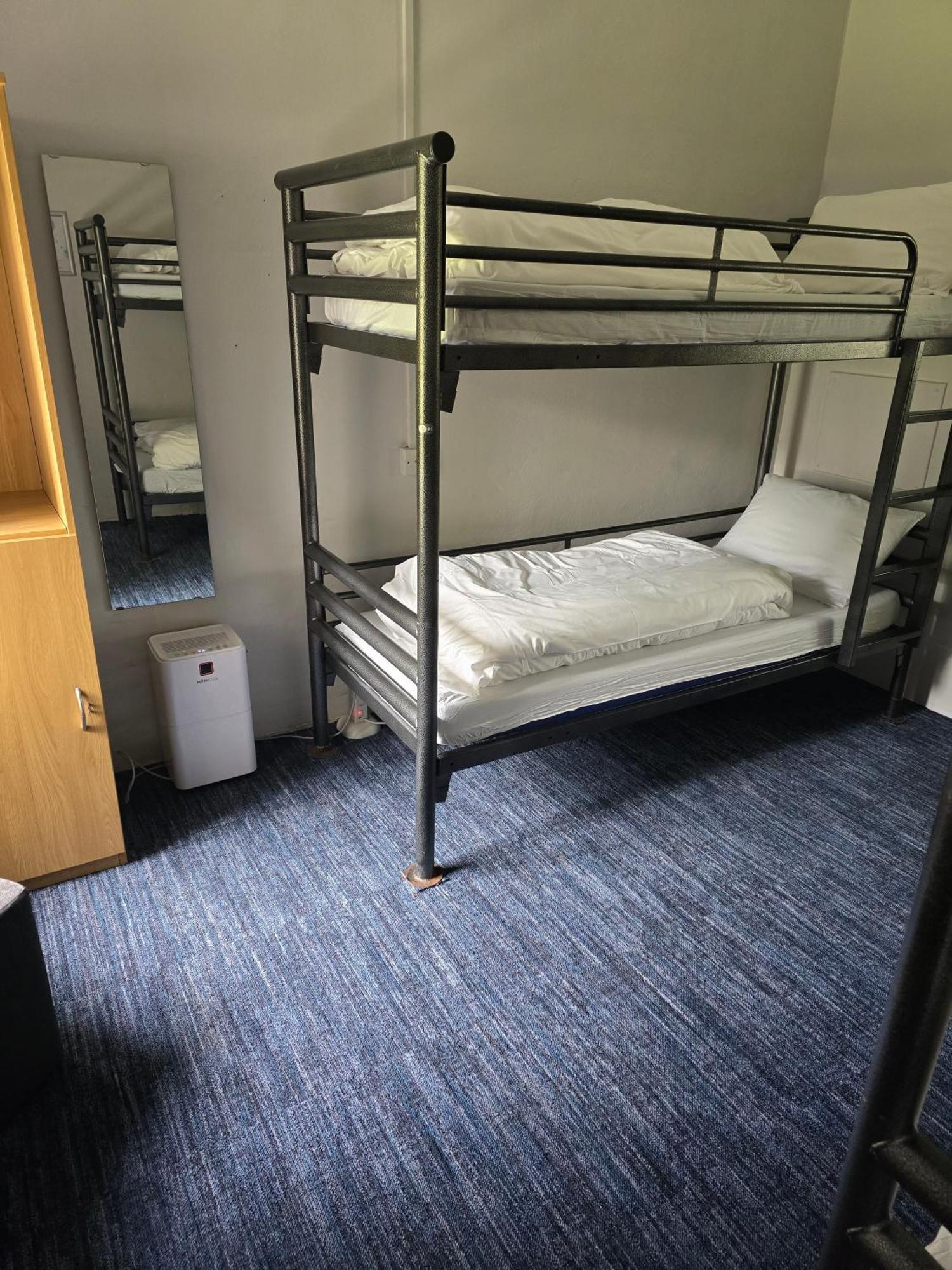 วายเอชเอ เบรคอน บีคอน เดนีเวนัลท์ Hostel Talybont-on-Usk ภายนอก รูปภาพ